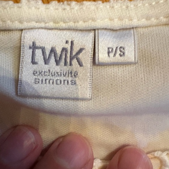 Twik lace Dress - Picture 3 of 5